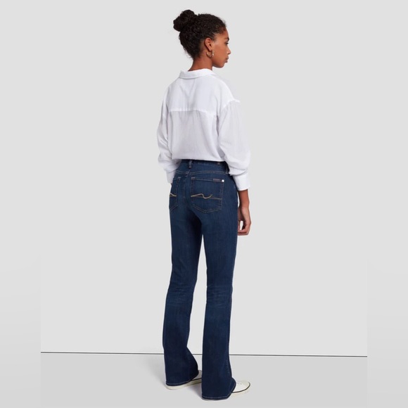 7 for All Mankind Bootcut Jeans - Picture 8 of 10